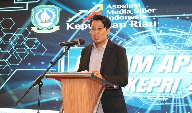Malam Apresiasi 5 Tahun AMSI Kepri, Merayakan Dedikasi Media Siber di Era AI Whats App Image 2026 09 27 at 09 43 32