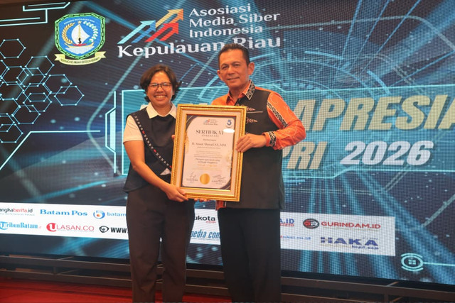Malam Apresiasi 5 Tahun AMSI Kepri, Merayakan Dedikasi Media Siber di Era AI Whats App Image 2026 09 27 at 10 11 37