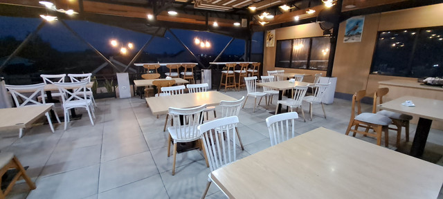 ORNITO CAFE & CO-WORKING SPACE