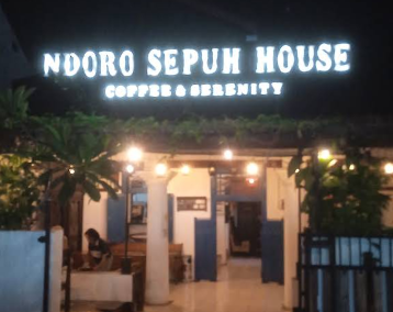 Ndoro Sepuh House