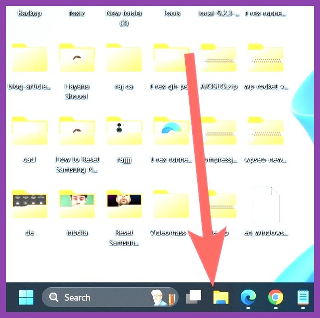 Windows File Explorer showing game cache and config files