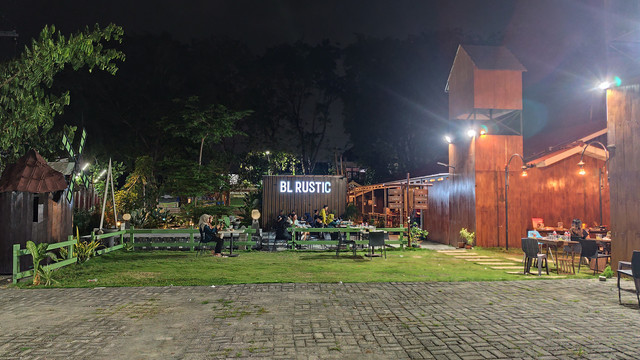 Banyulangit Rustic Pro