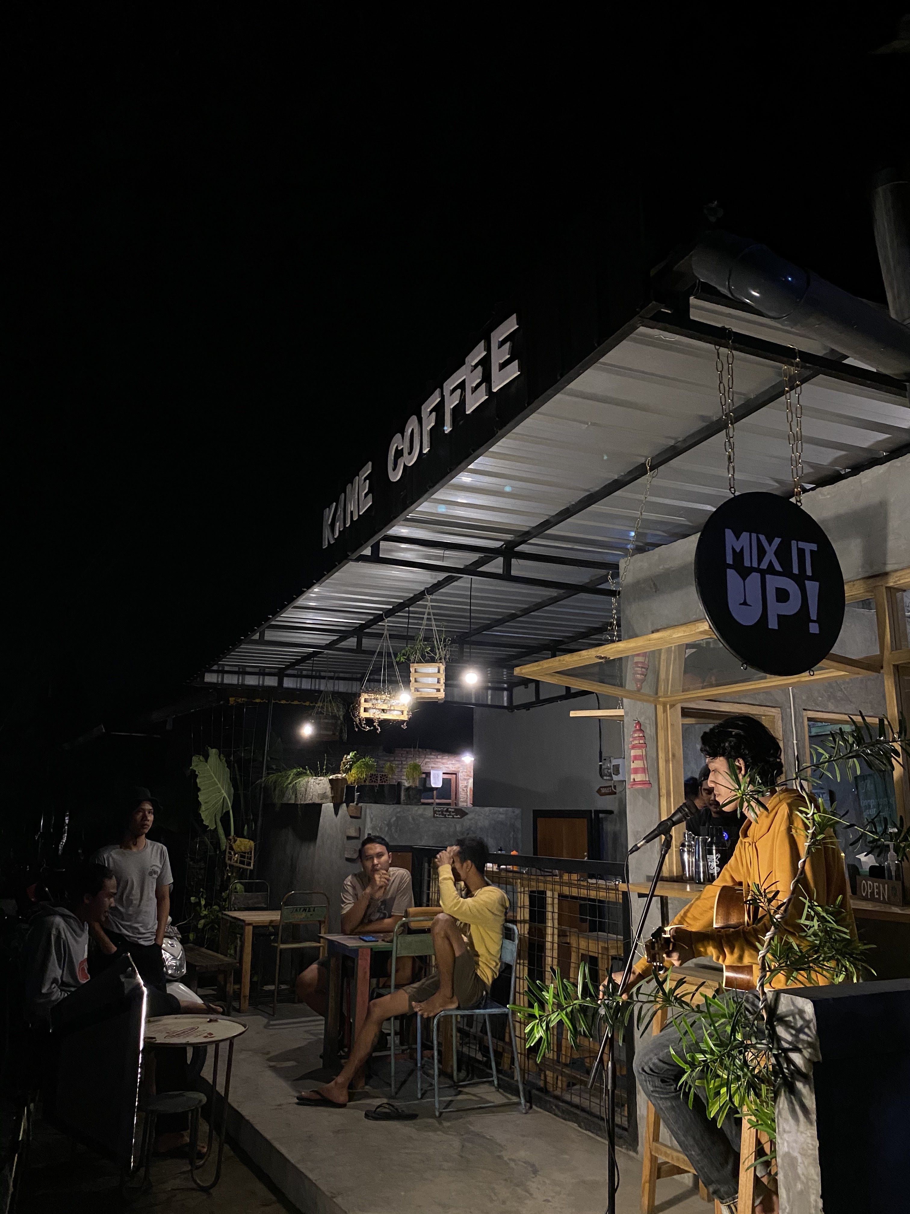 Kame coffee house