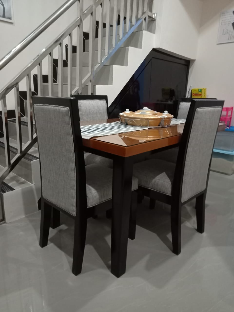 Meja Makan custom hasil pengerjaan Sofa Depok by Yenia