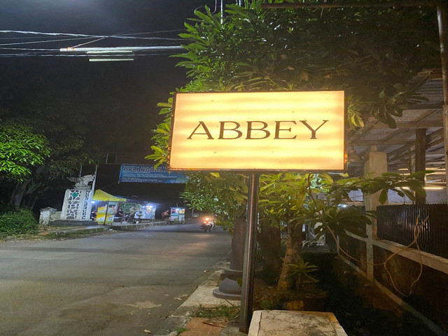 ABBEY KOPI