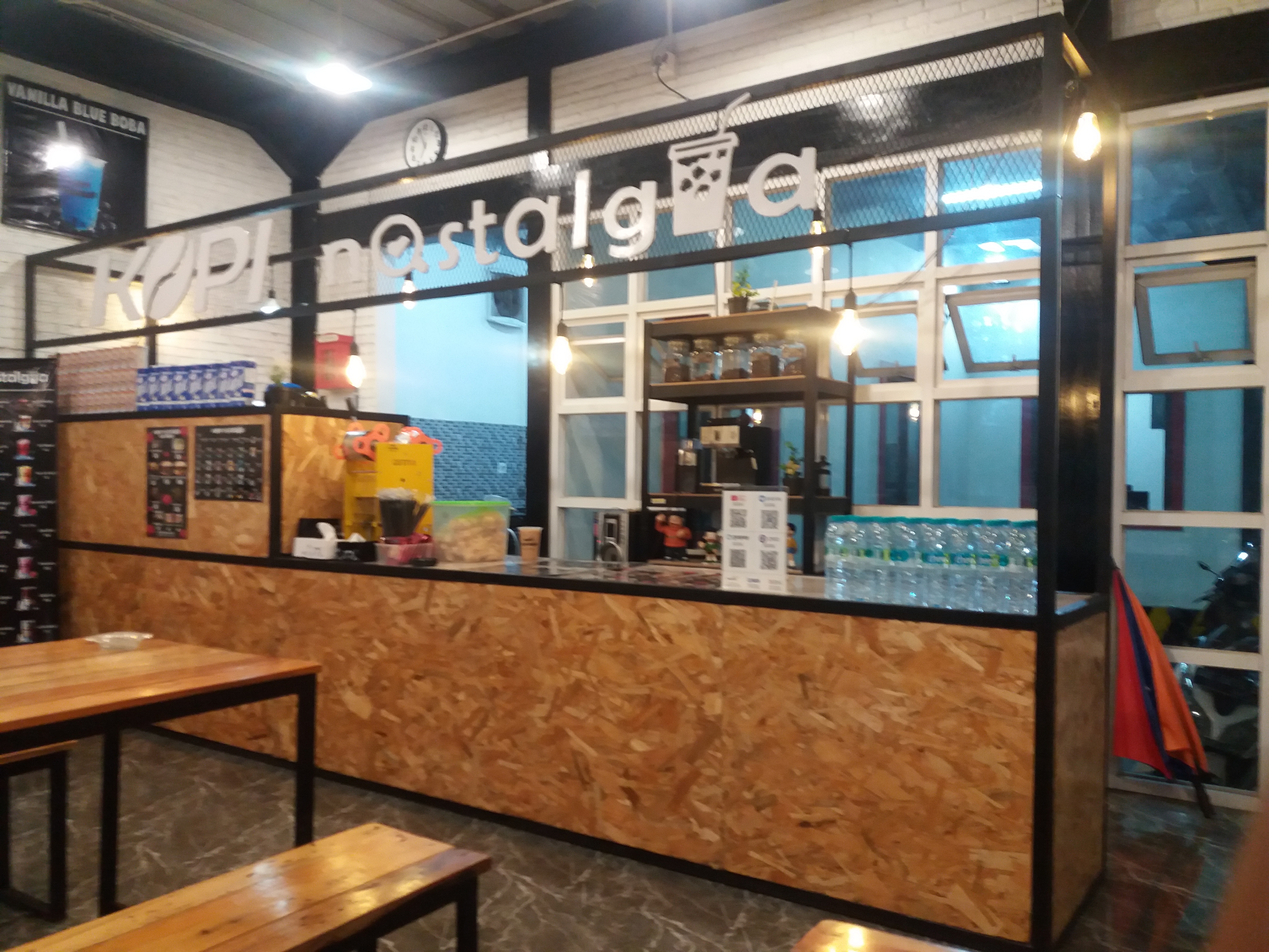 Nostalgia Cafe