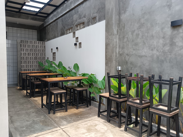 Floe Coffee & Space