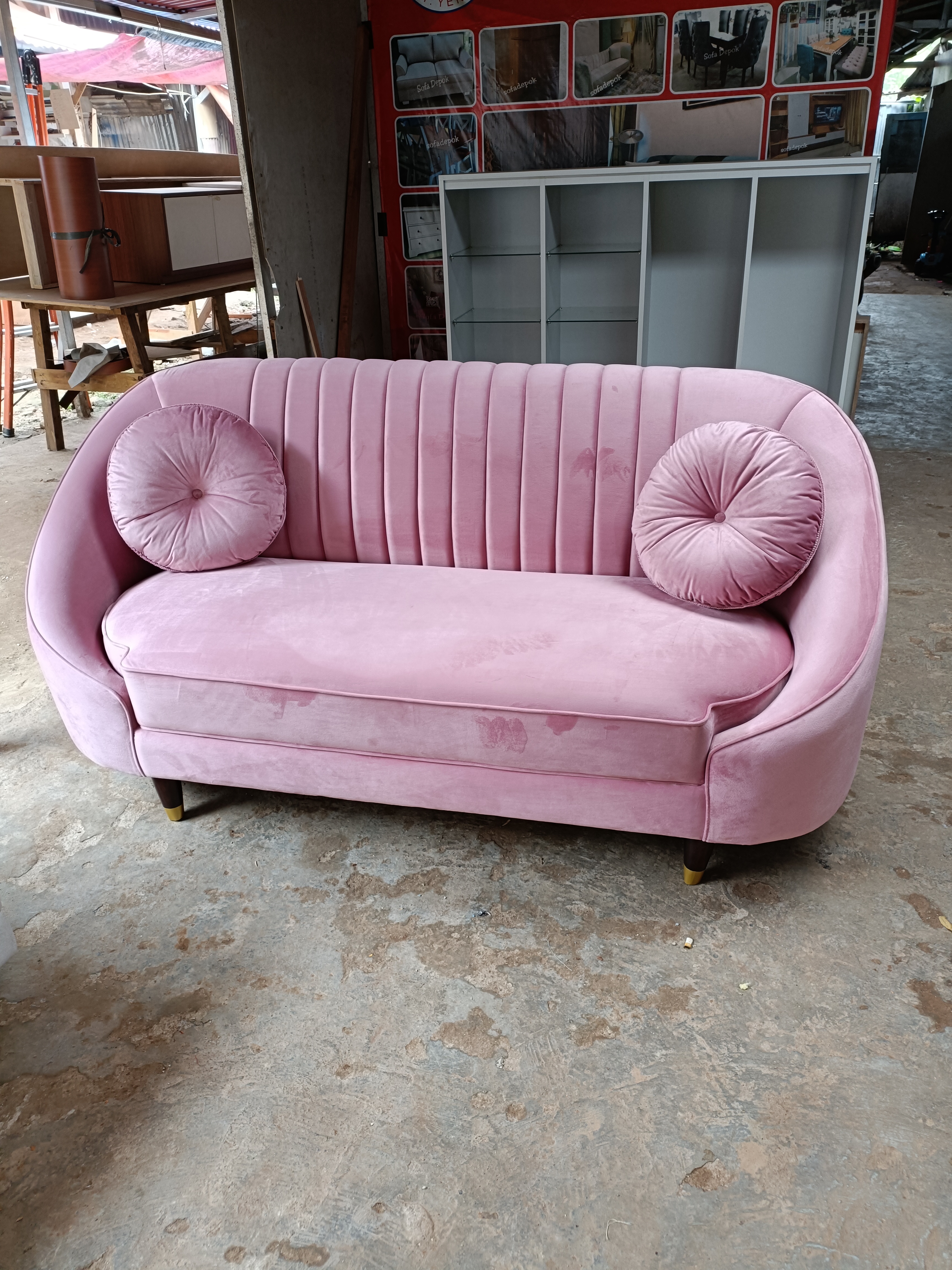 Sofa custom hasil pengerjaan Sofa Depok by Yenia