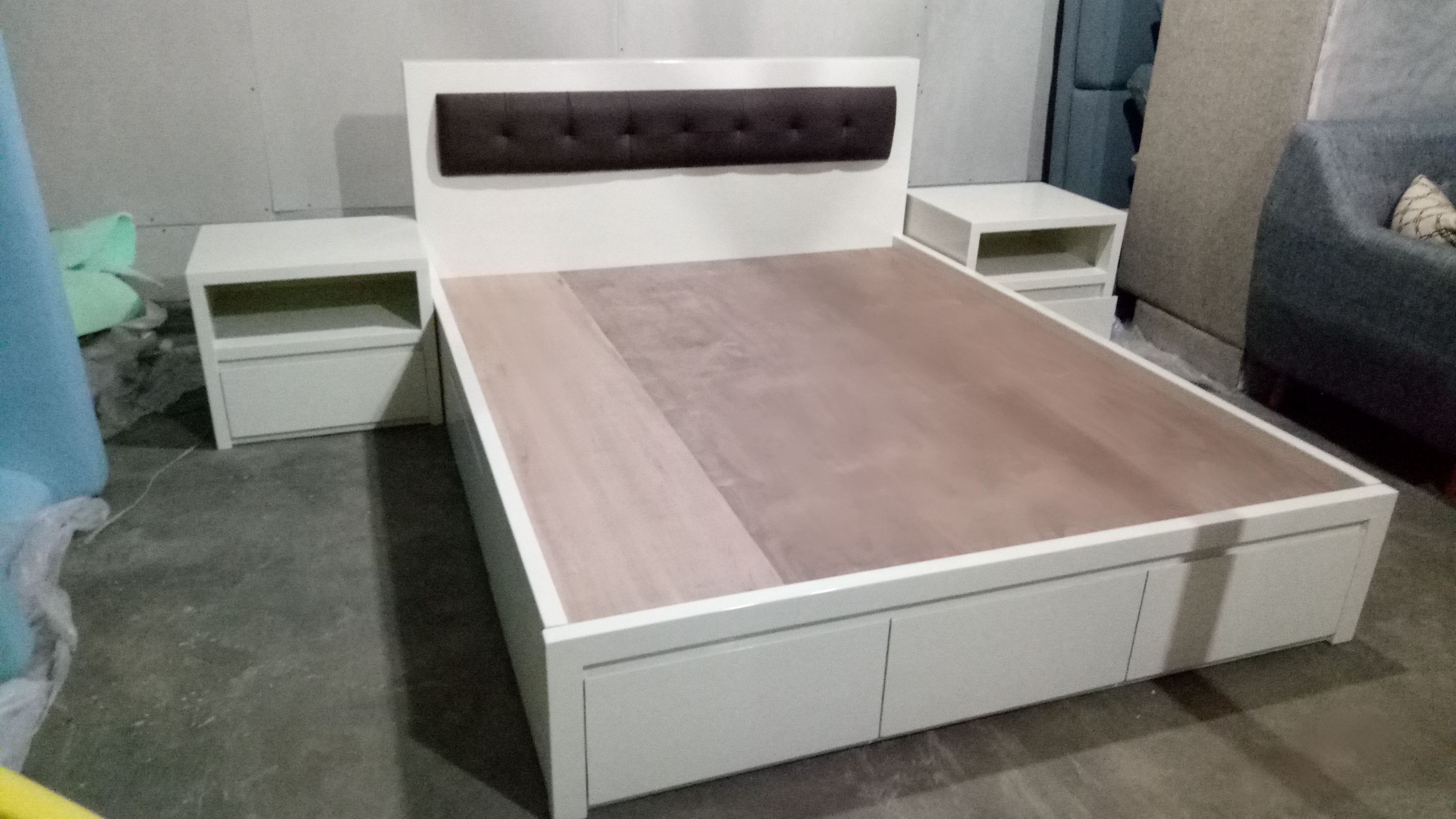 Tempat Tidur custom hasil pengerjaan Sofa Depok by Yenia