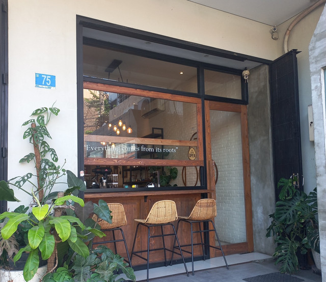 The Oak Tree Surabaya