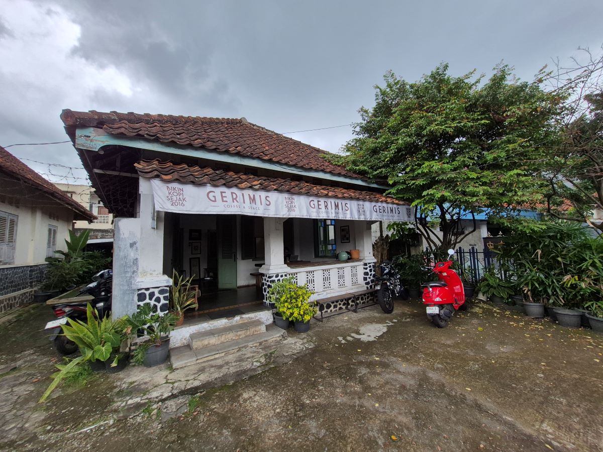 Gerimis Coffee and Space