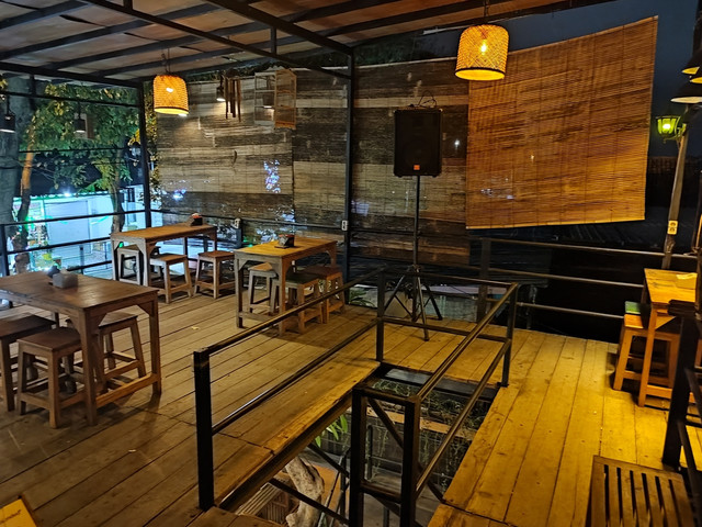 Java Sunrise Cafe