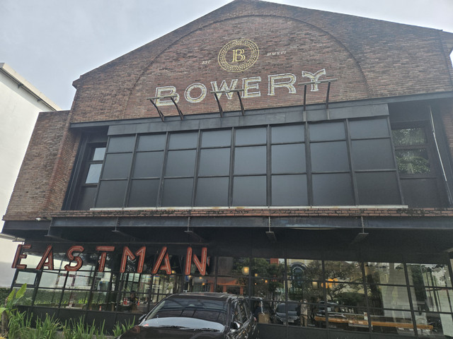 Eastman Coffee House