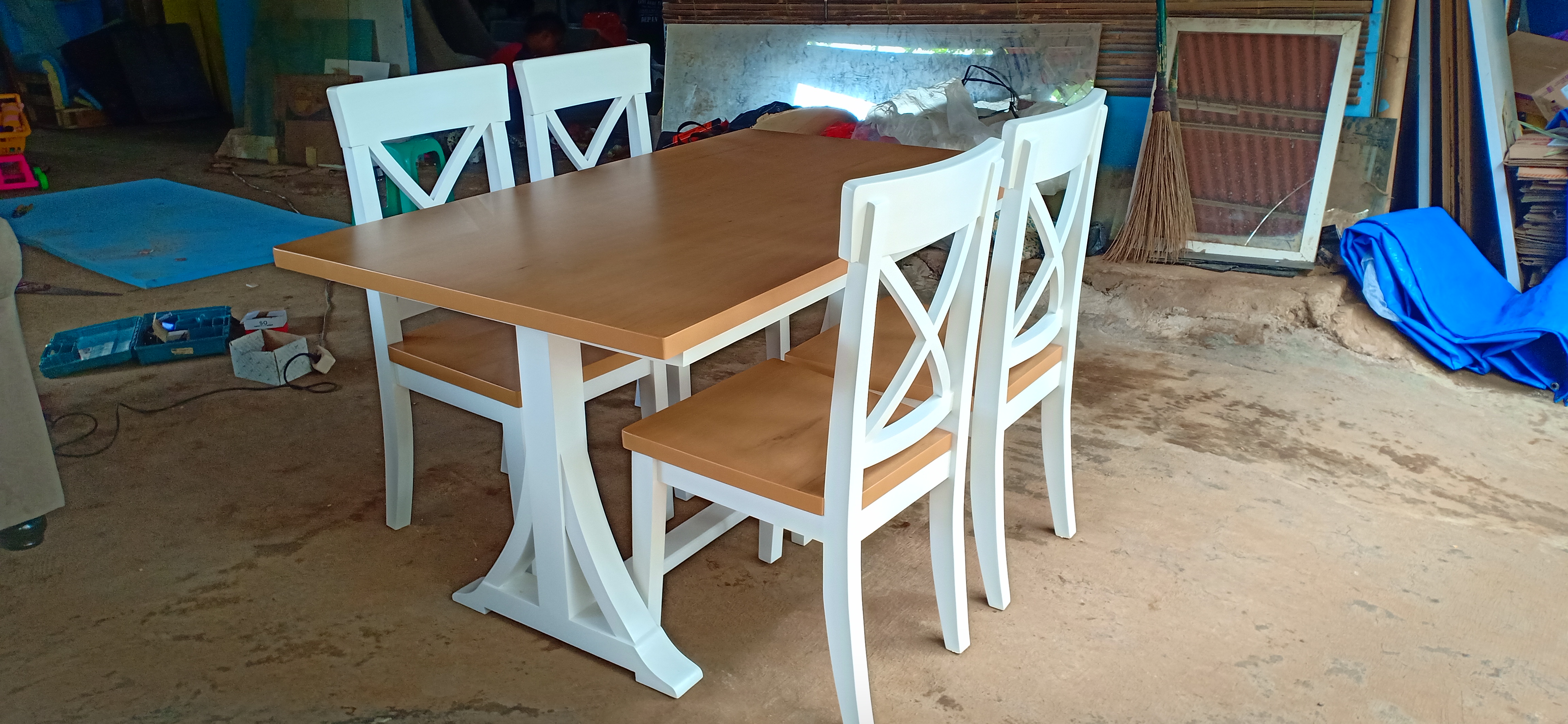 Meja Makan custom hasil pengerjaan Sofa Depok by Yenia