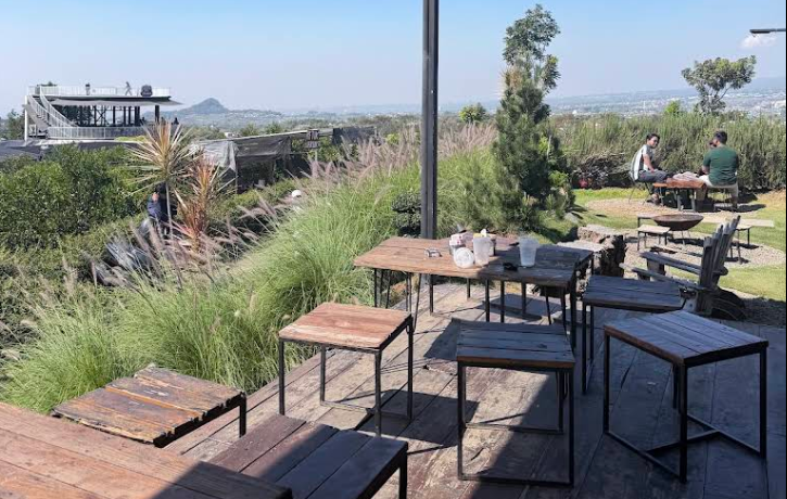 BLYSS CAFE