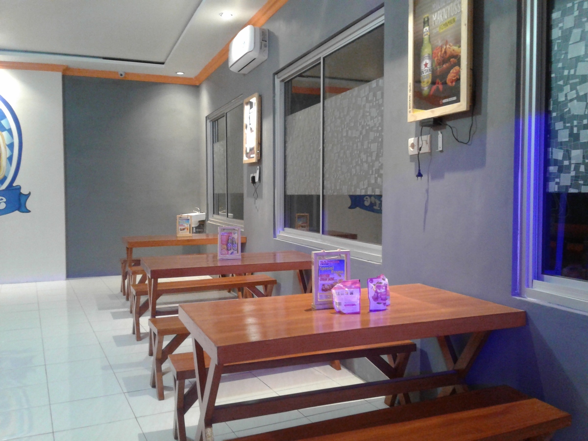 Saphire Cafe & Resto Wonogiri