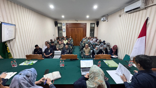 Rapat-dinas-061026-2
