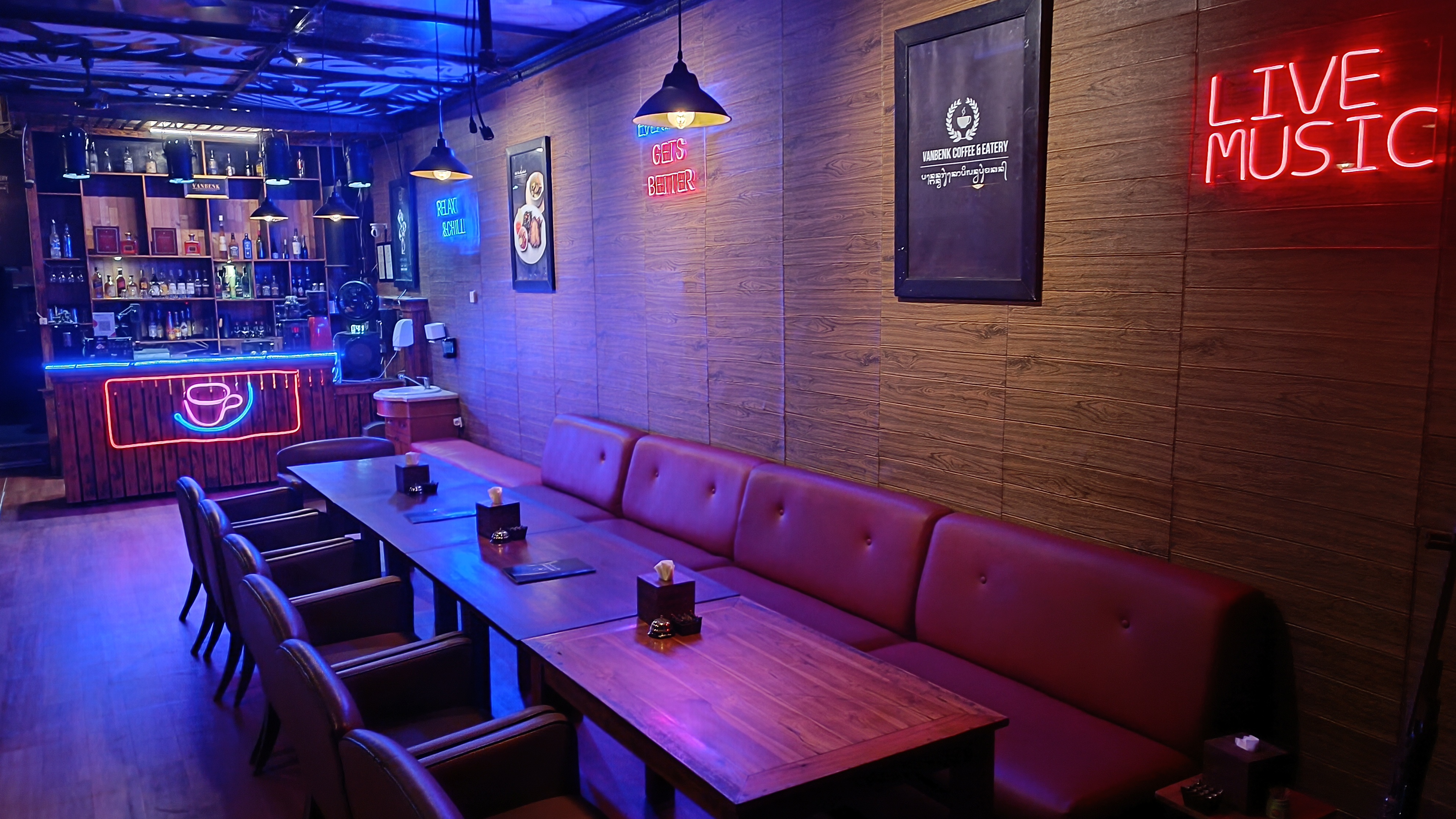 Vanbenk Coffee & Eatery