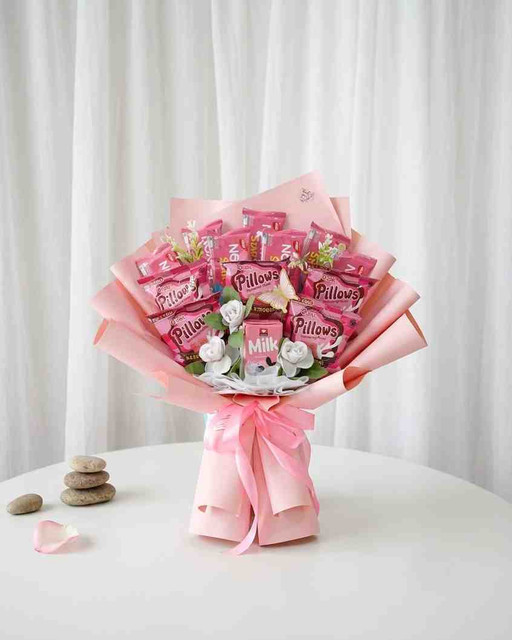 Small snack bouquet