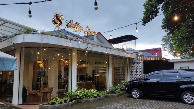 And Coffee Space