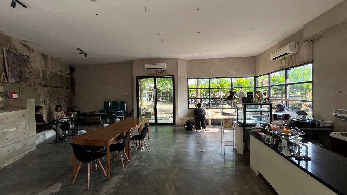Art.i Coffee and Space
