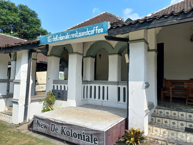 New De Koloniale, Resto and Coffee