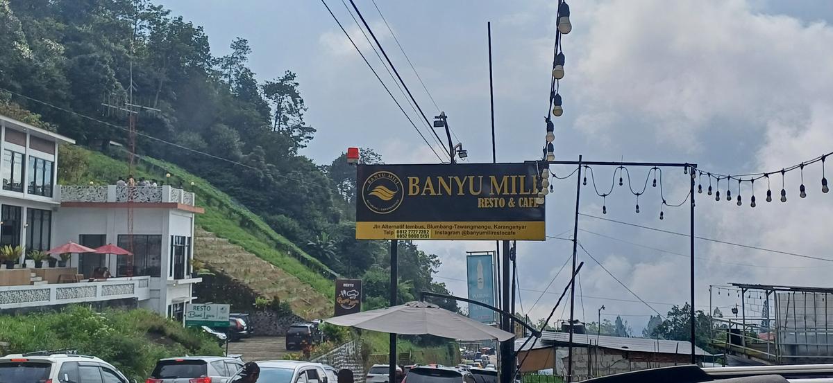 BANYU MILI RESTO & CAFE