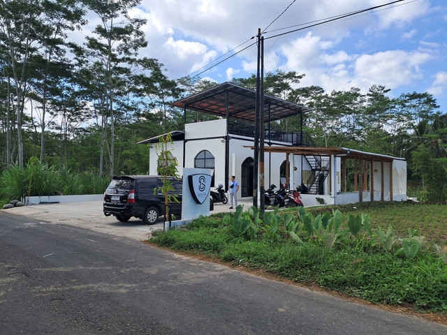 SOUTH COFFEE & EATERY
