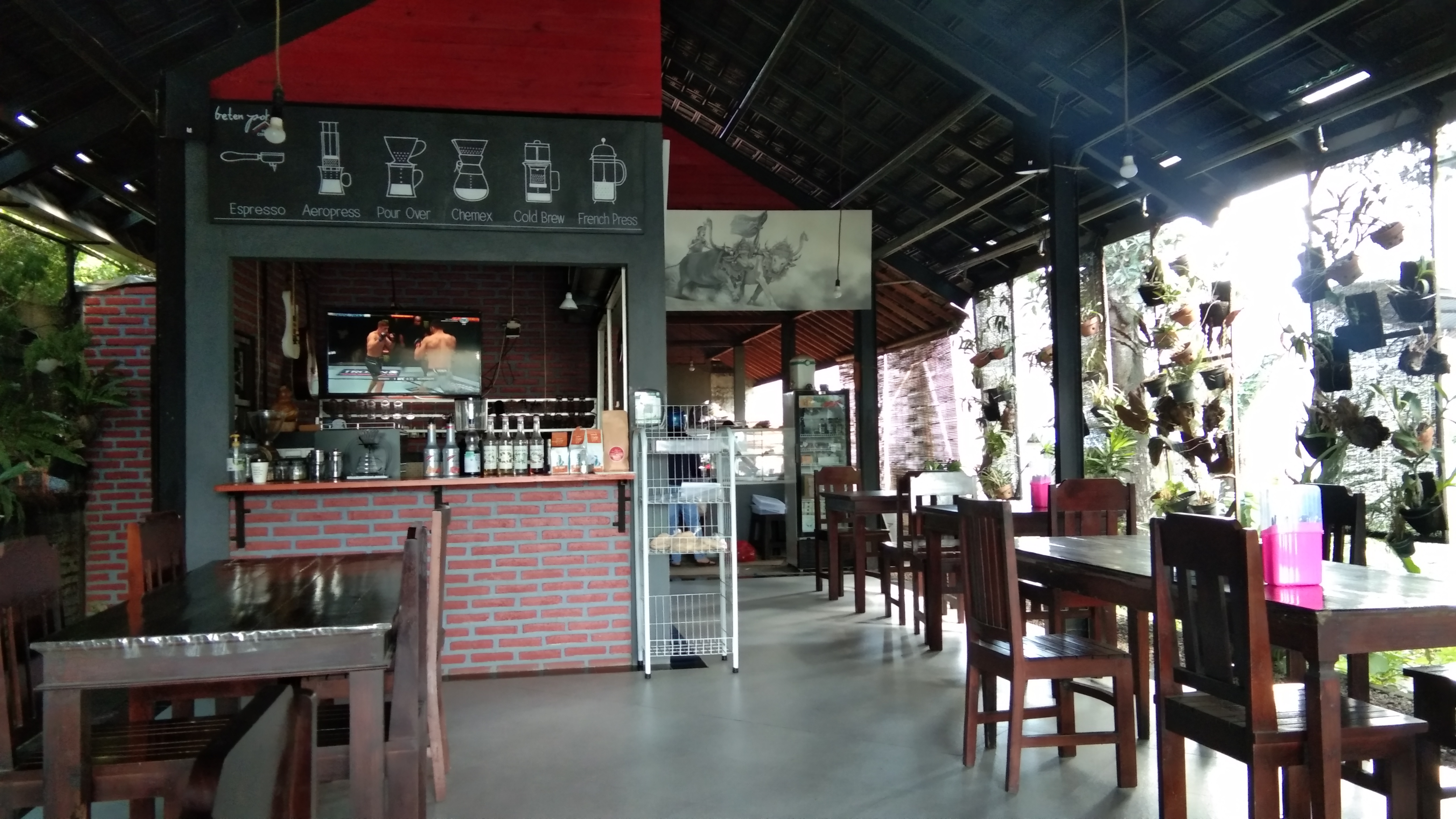 BETEN POH FOOD & COFFEE