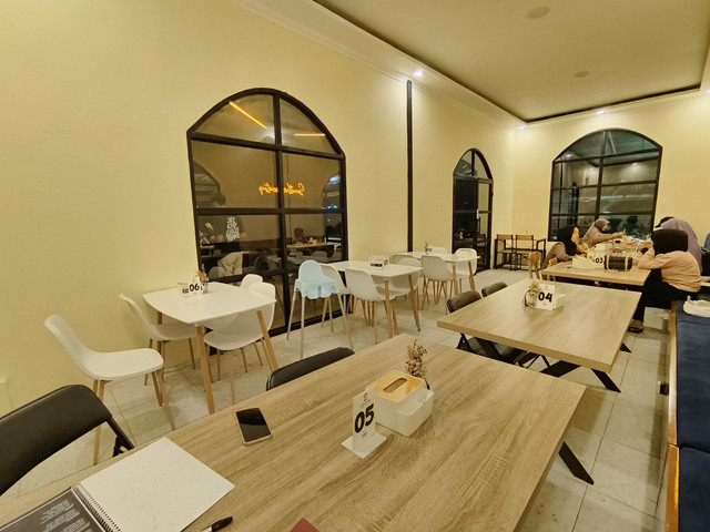 SOUTH COFFEE & EATERY