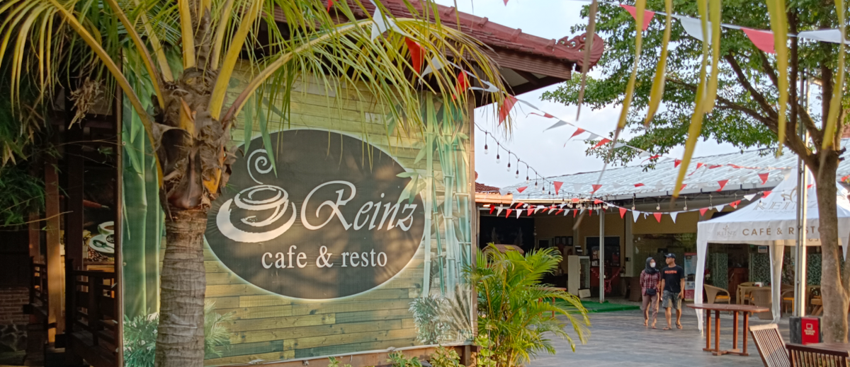 Reinz Cafe & Resto