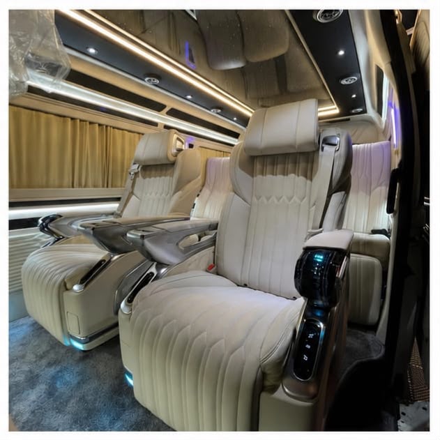 Hiace Premio Grand Luxury — 3
