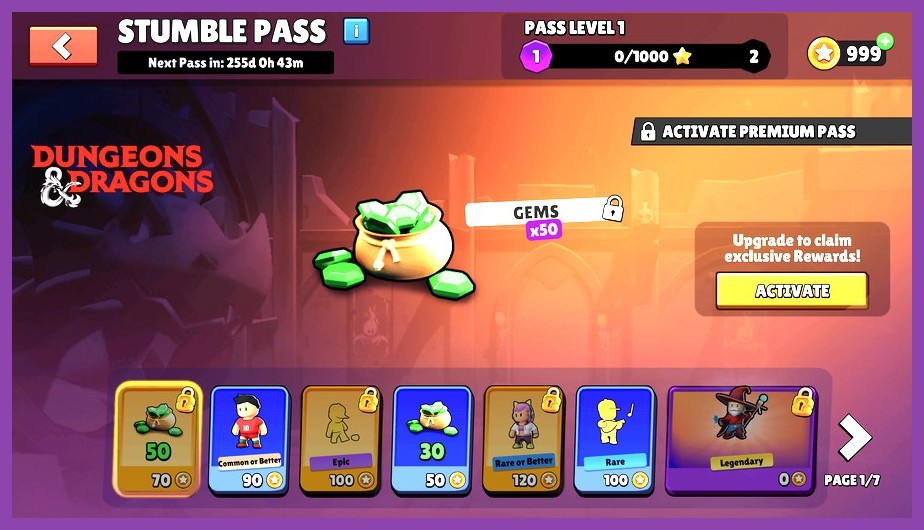 Stumble Guys menu showing Stumble Pass rewards and unlocked cosmetics