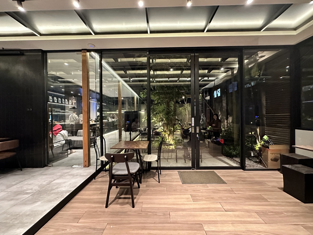 Lataruma Coffee & Eatery