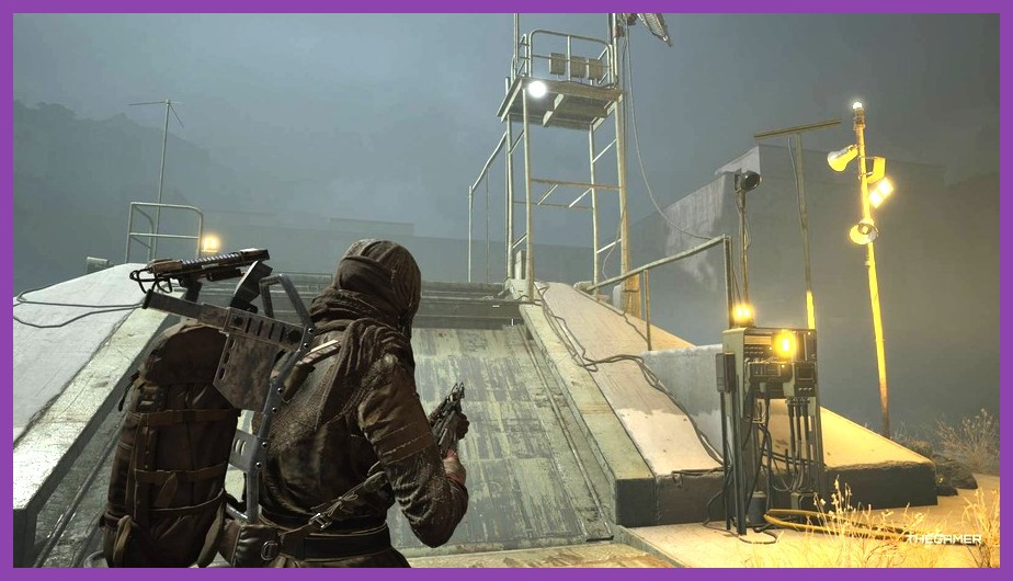 Raiders using smoke coverage and ziplines to reach an extraction pod
