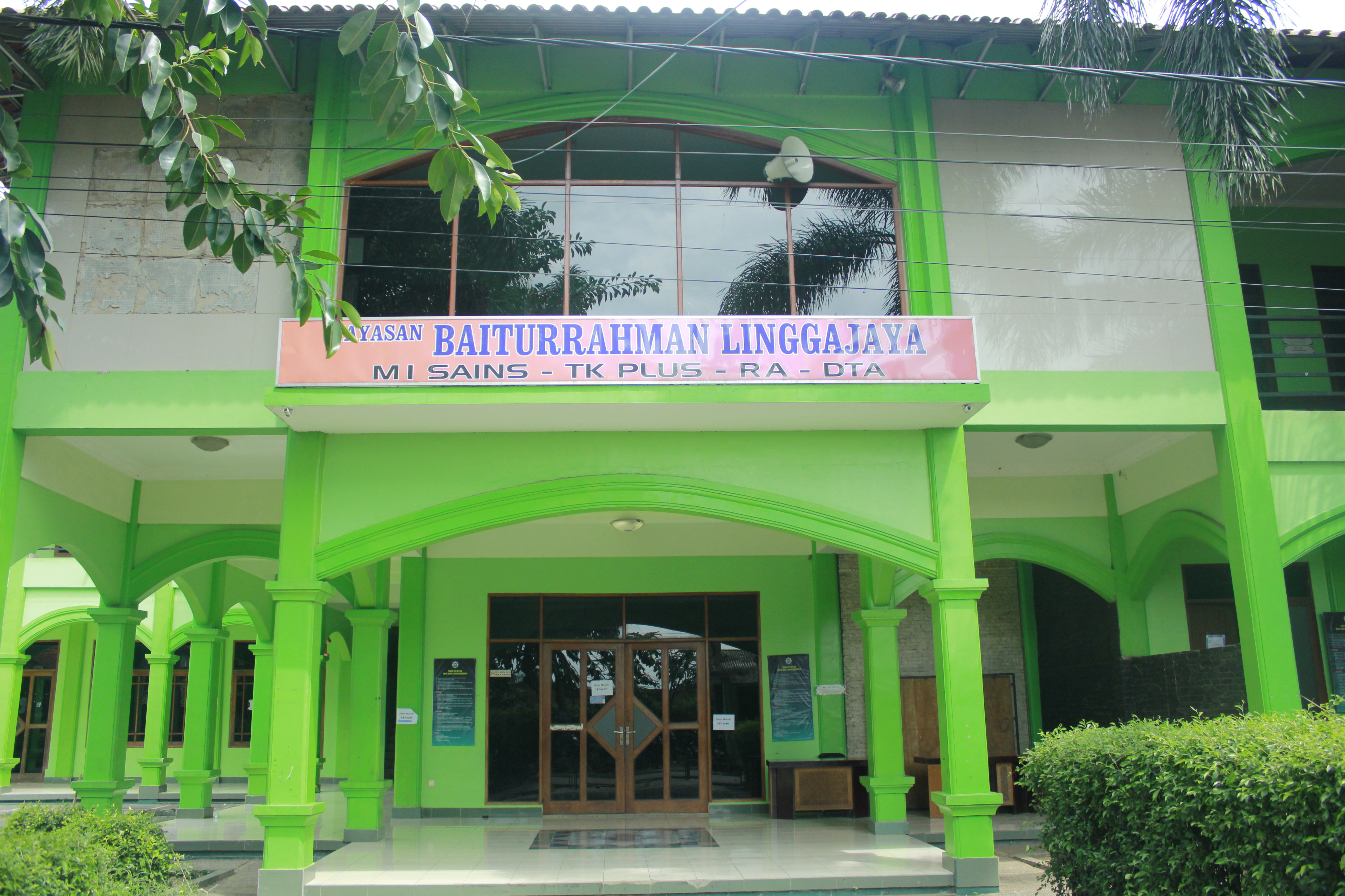 Gedung Baiturrahman