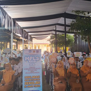 Dewan Guru dan Peserta MPLS