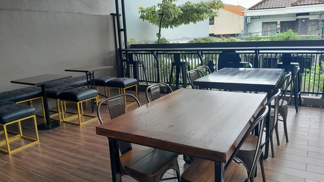 MADANI CAFE SURABAYA