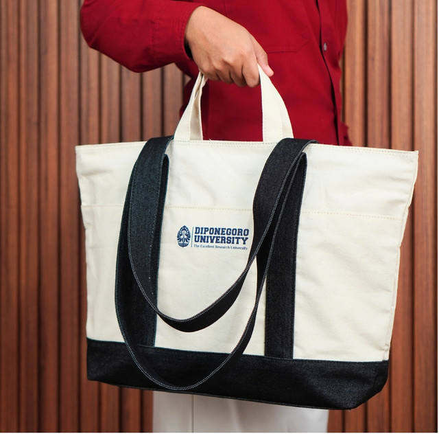 Tote Bag Kanvas Premium Model Davika untuk Suvenir Acara Kampus dan Kedinasan Pemerintah