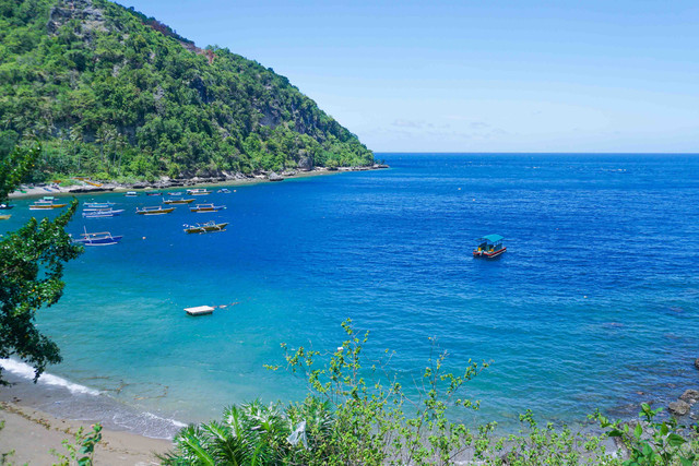 Oluhuta Beach
