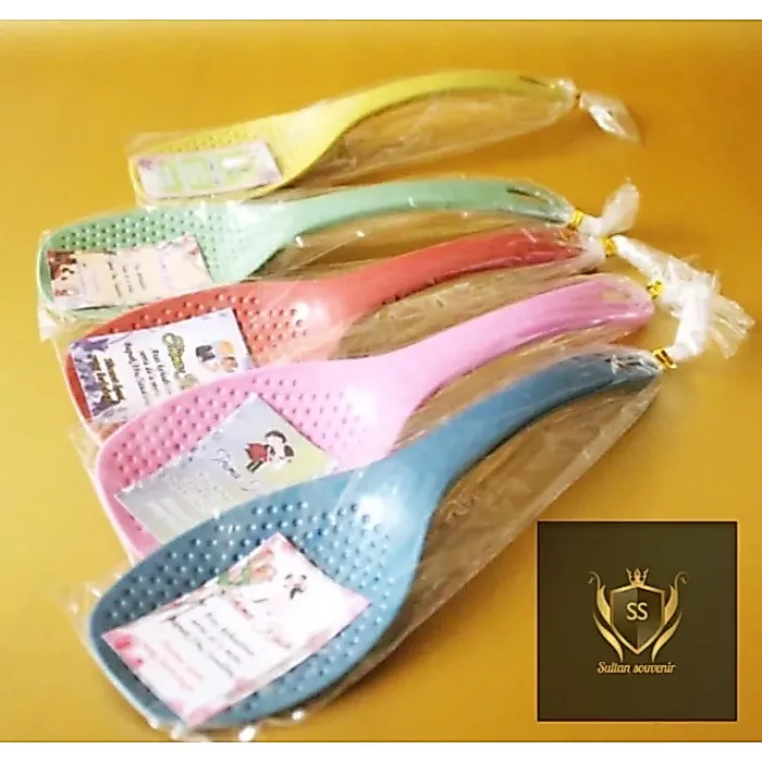 Sultan souvenir..centong nasi plastik + kartu ucapan terima kasih isi 50 pcs bagus buat souvenir pernikahan