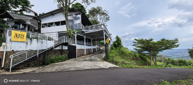 Toga Peak Cafe
