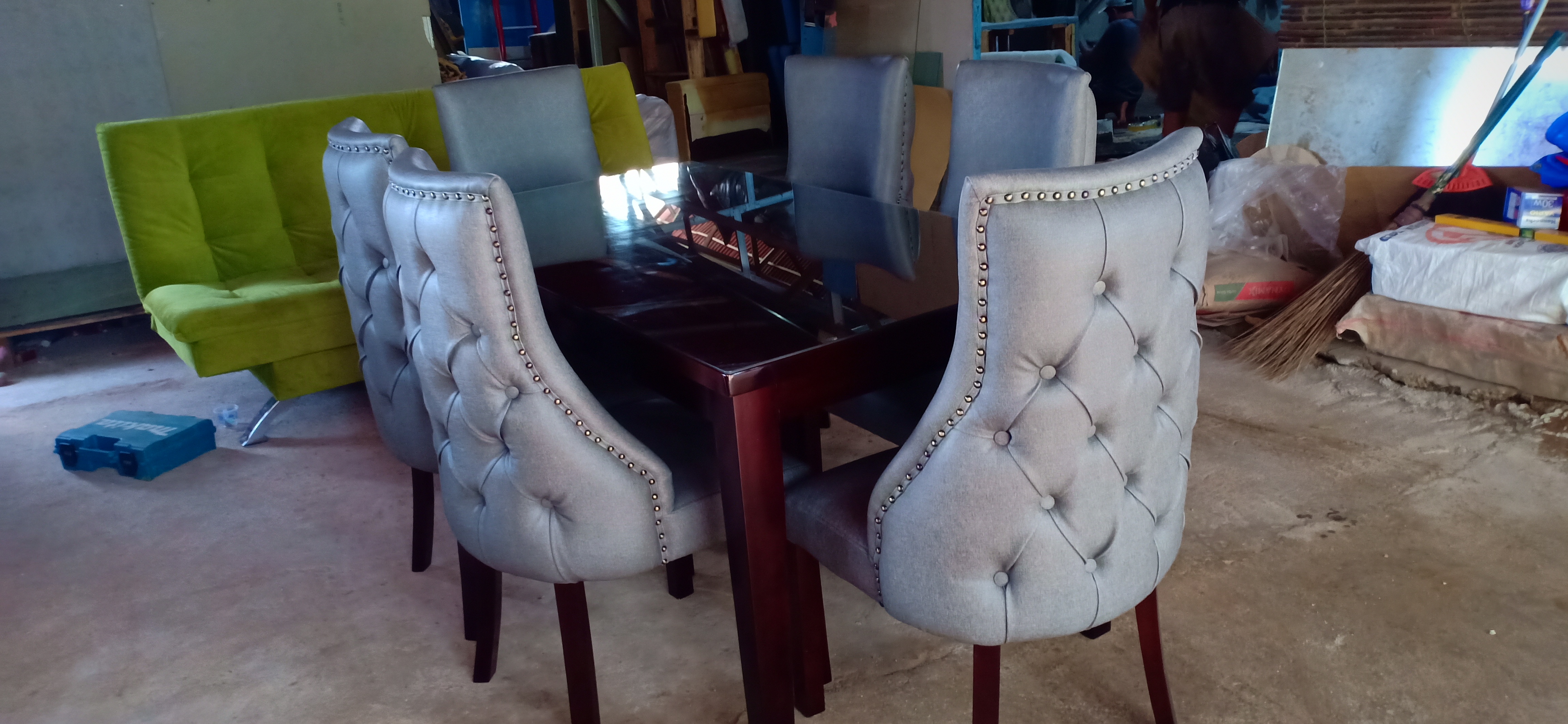 Meja Makan custom hasil pengerjaan Sofa Depok by Yenia