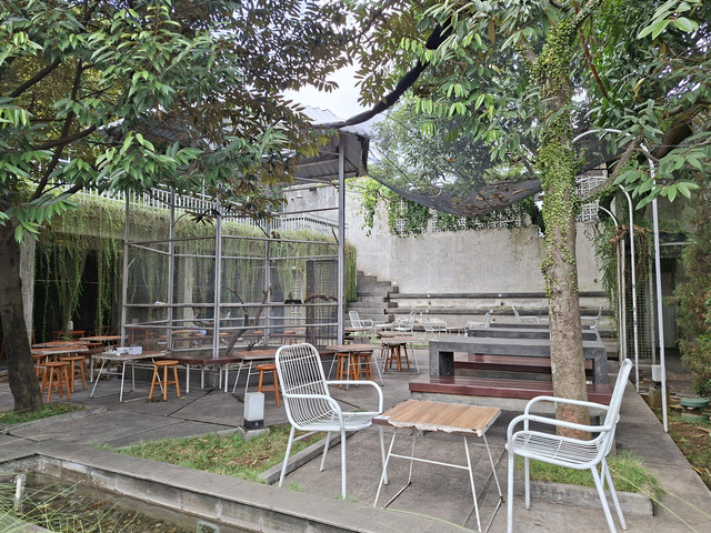 Dadi's Coffee Garden