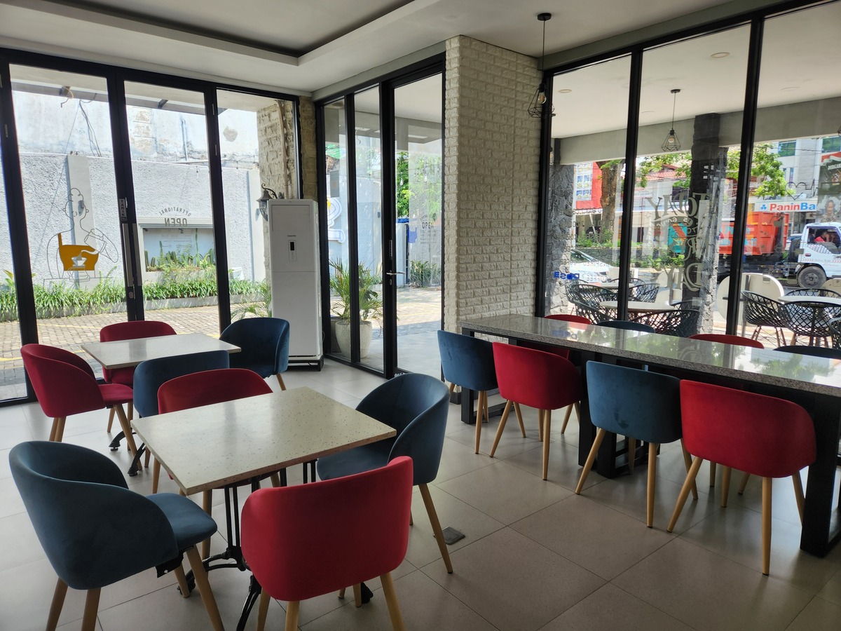 Dose Coffee & Eatery