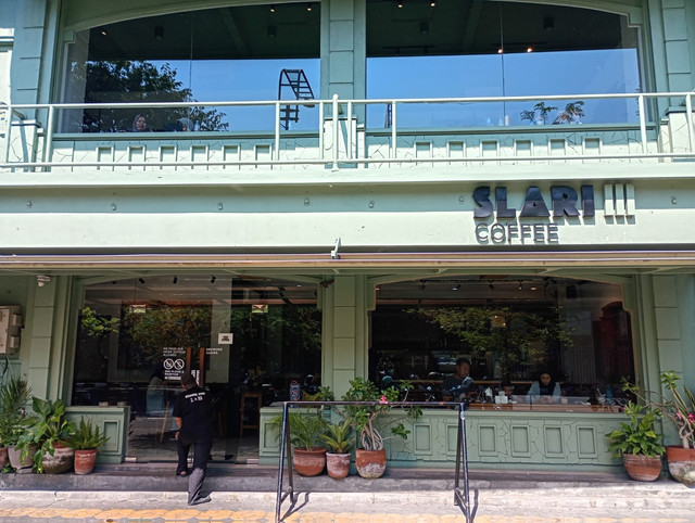 Slari Coffee