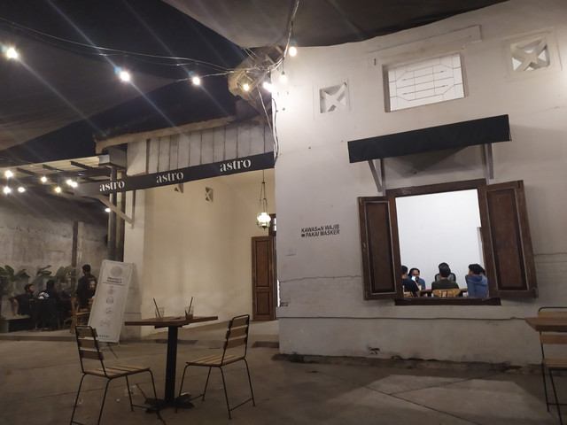 Astro Cafe Eatery