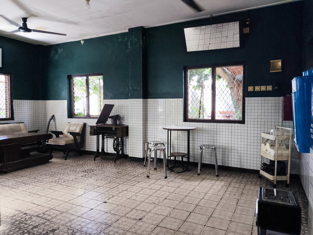 SURYA KOPITIAM
