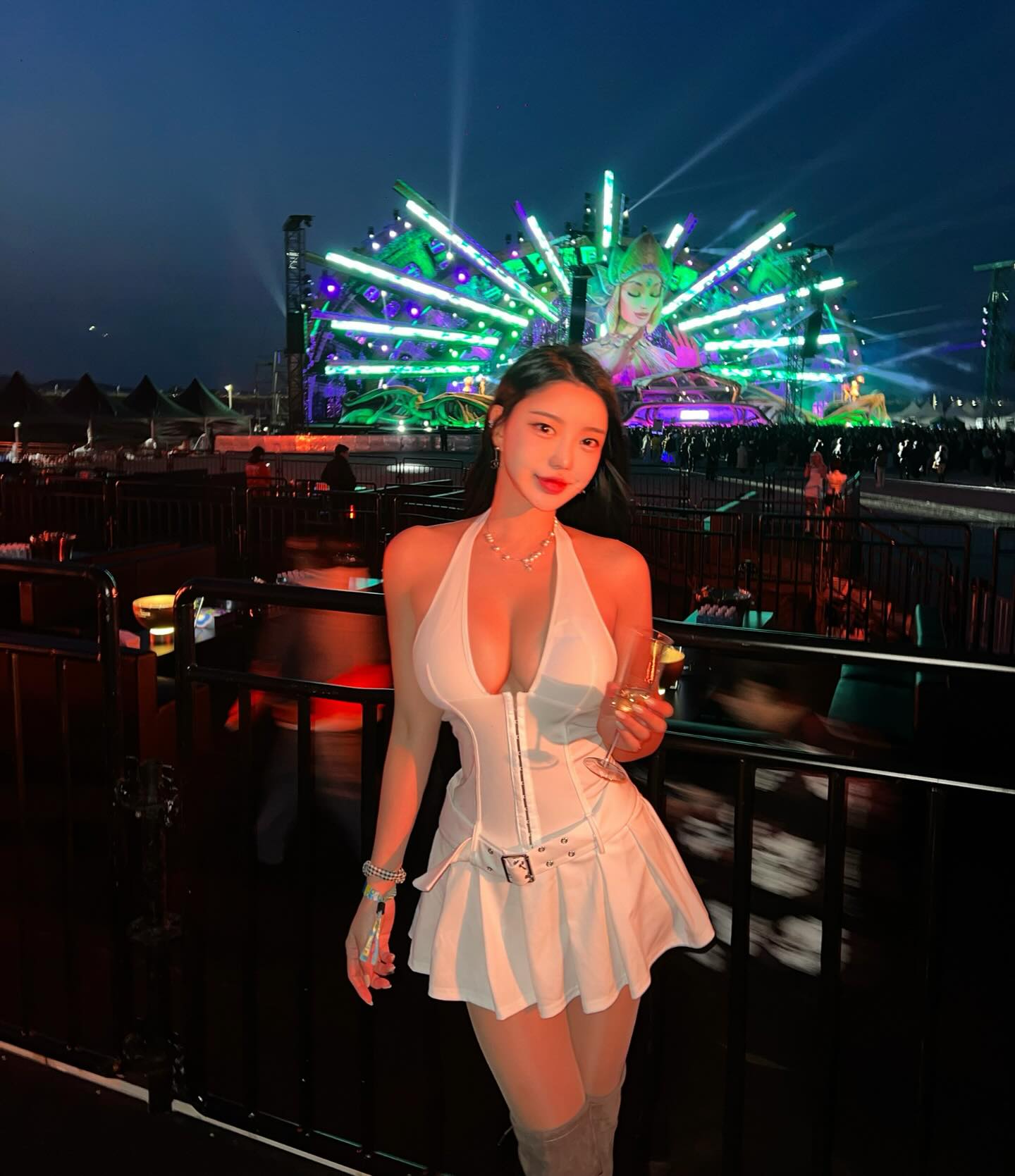 491898407-18353869786199529-401234583663