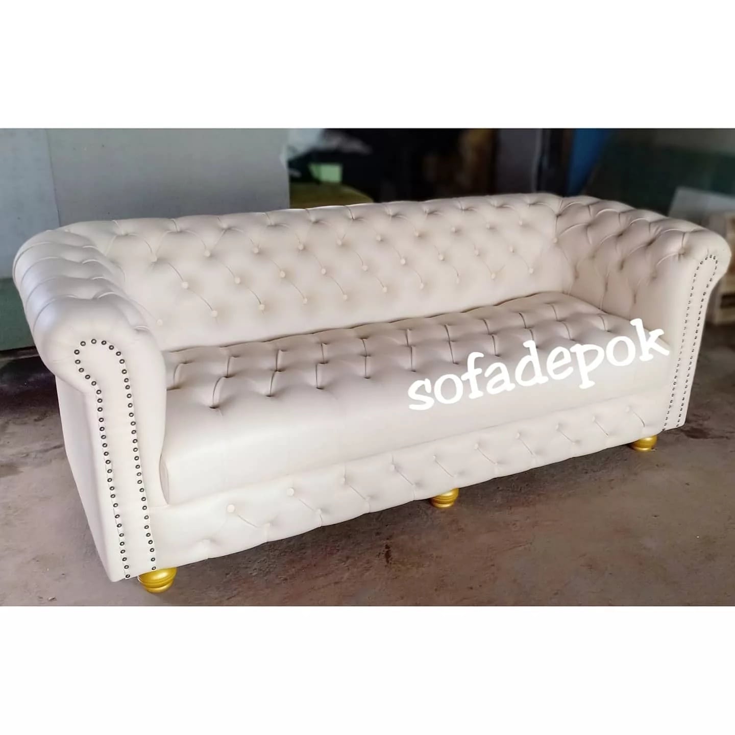 Sofa custom hasil pengerjaan Sofa Depok by Yenia